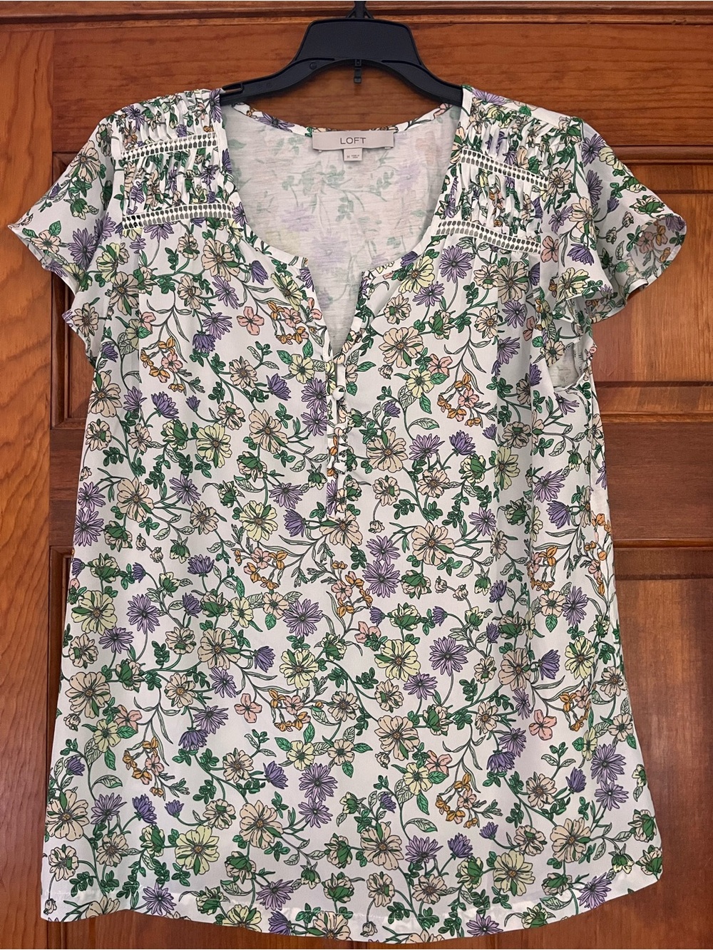 LOFT White Floral Pintuck Split-Neck Blouse